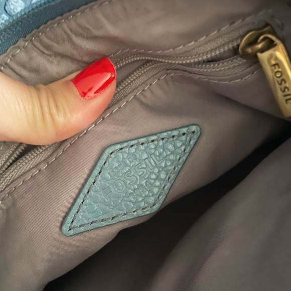 Fossil crossbody - Picture 3 of 3